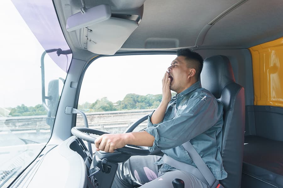 Why Truck Driver Fatigue Causes Serious Problems in Boston