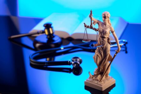 When to Hire a Personal Injury Lawyer